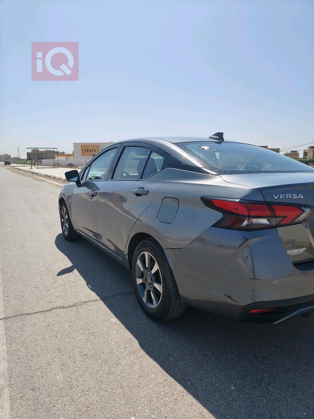 Nissan Versa